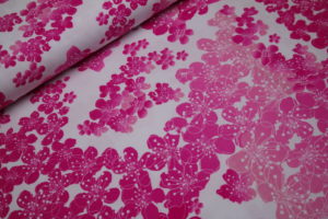 Baumwolljersey Blütenwiese by Liebefein Blumen pink