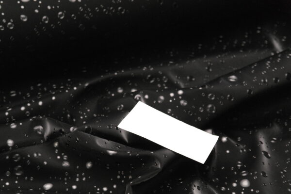 Softshell Fleece Tropfen auf schwarz