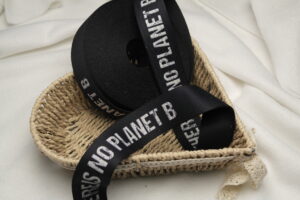 Gurtband Meterware 40mm mit Druck schwarz