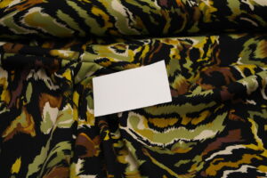 Viskose Twill Stretch Webware Brush Stripes grün